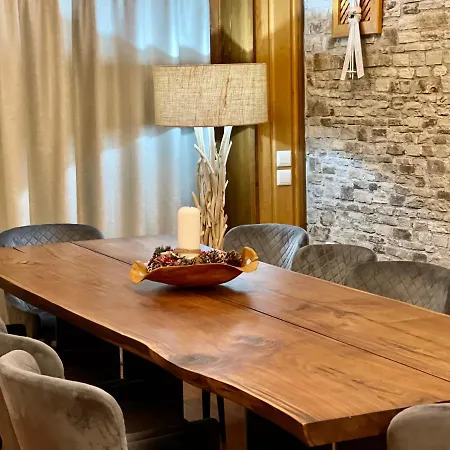 Pirin Golf And Luxury Vila Bansko